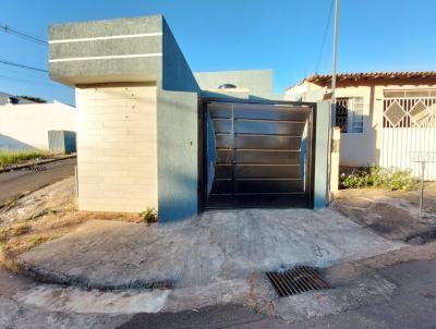 Casa para Venda, em Alfenas, bairro Residencial Oliveira, 3 dormitrios, 1 banheiro, 1 sute, 2 vagas