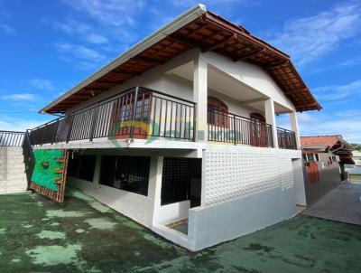 Casa para Venda, em Bombinhas, bairro Quatro Ilhas, 3 dormitórios, 2 banheiros, 1 suíte, 2 vagas