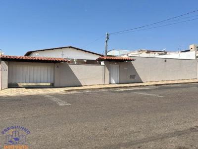 Casa para Venda, em Alfenas, bairro Jardim So Carlos, 5 dormitrios, 5 banheiros, 3 sutes, 4 vagas