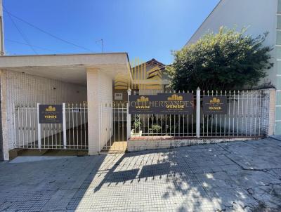 Casa para Venda, em So Jos do Rio Pardo, bairro Vila Pereira, 2 dormitrios, 2 banheiros, 1 vaga