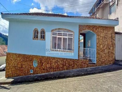 Casa para Venda, em Carmo de Minas, bairro ., 4 dormitrios, 2 banheiros