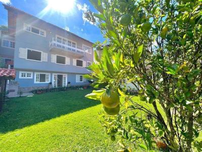 Casa para Venda, em Terespolis, bairro Golfe, 5 dormitrios, 3 banheiros, 2 sutes, 2 vagas