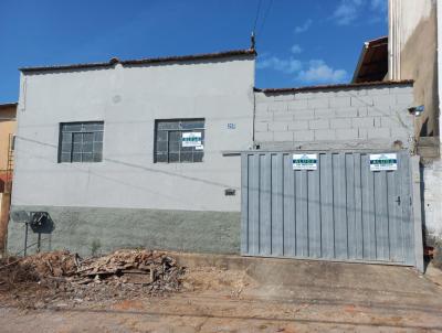 Casa para Locao, em Santo Antnio do Amparo, bairro Centro, 3 dormitrios, 1 banheiro, 1 vaga