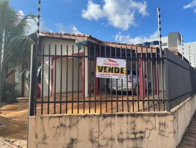 Casa para Venda, em Tangar da Serra, bairro CENTRO, 2 dormitrios, 1 banheiro, 1 sute, 3 vagas