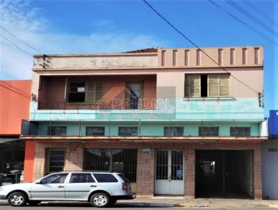 Prdio Comercial para Venda, em Cachoeira do Sul, bairro Centro, 4 dormitrios, 1 banheiro, 1 sute, 3 vagas