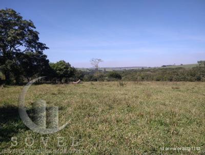 Stio / Chcara para Venda, em So Pedro, bairro zona rural, 2 dormitrios, 1 banheiro