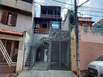 Casa para Loca��o, em Caratinga, bairro Centro, 3 dormit�rios, 3 banheiros, 1 su�te, 2 vagas