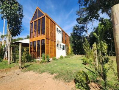 Casa em Condomnio para Venda, em Terespolis, bairro Vale Alpino, 3 dormitrios, 3 banheiros, 1 sute, 2 vagas