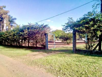 Chcara para Venda, em Ourinhos, bairro Loteamento Lago Azul, 2 dormitrios, 1 banheiro, 1 sute