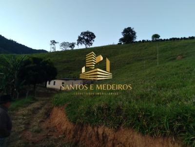 Chcara para Venda, em Pouso Alegre, bairro Cervo, 2 dormitrios, 1 banheiro