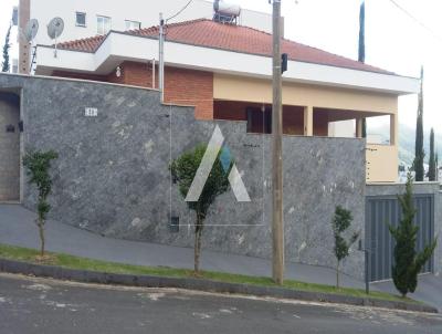 Casa para Venda, em Poos de Caldas, bairro Jardim Carolina