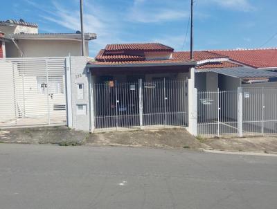 Casa para Venda, em Pinhalzinho, bairro Centro, 2 dormitrios, 2 banheiros, 1 sute, 2 vagas