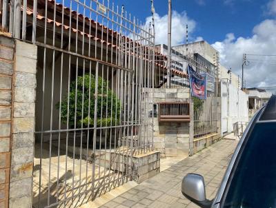 Casa para Venda, em Aracaju, bairro CENTRO, 2 dormitrios, 3 banheiros, 3 vagas