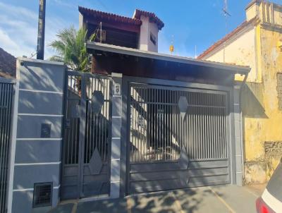 Sobrado para Venda, em Lins, bairro Centro, 4 dormitrios, 1 sute, 3 vagas