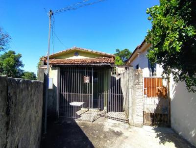 Casa para Locao, em Bom Despacho, bairro Esplanada, 2 dormitrios, 1 banheiro, 1 vaga