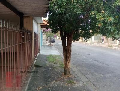 Casa 3 dormitrios para Venda, em Piracicaba, bairro Santa Terezinha, 3 dormitrios, 1 banheiro, 2 vagas