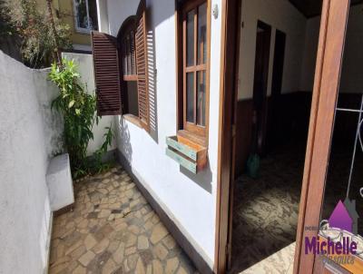 Casa para Venda, em Teres�polis, bairro VARZEA, 2 dormit�rios, 1 banheiro