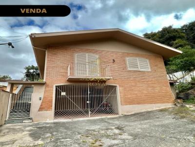 Casa para Venda, em Poos de Caldas, bairro So Domingos, 3 dormitrios, 1 banheiro, 1 sute, 2 vagas