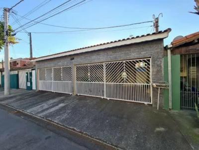 Casa para Venda, em So Jos dos Campos, bairro Jardim Vale do Sol, 4 dormitrios, 1 banheiro, 1 sute, 4 vagas