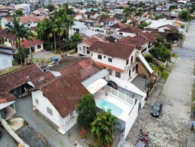 Casa para Venda, em Joinville, bairro Joo Costa, 4 dormitrios, 3 banheiros, 1 sute, 5 vagas