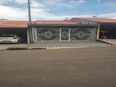 Casa para Venda, em Sorocaba, bairro Pq. So Bento, 2 dormitrios, 1 banheiro, 1 sute, 2 vagas