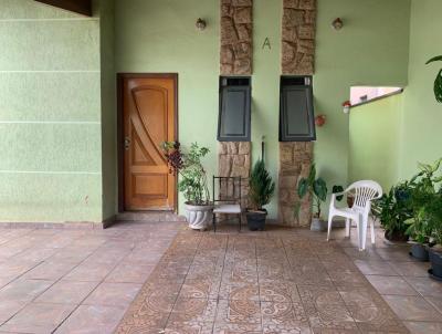 Casa para Venda, em Araras, bairro Jd. Vila-Lobos, 3 dormitrios, 2 banheiros, 1 sute, 2 vagas