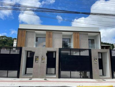 Casa / Sobrado para Venda, em Cambori, bairro Tabuleiro, 3 dormitrios, 4 banheiros, 3 sutes, 2 vagas