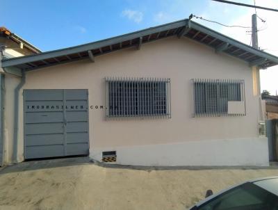 Casa para Venda, em So Jos do Rio Pardo, bairro Vila Maschietto, 3 dormitrios, 1 banheiro, 1 sute, 1 vaga
