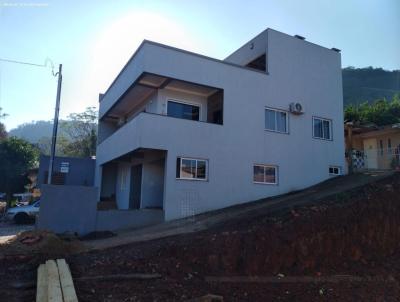 Casa para Venda, em Marau, bairro .