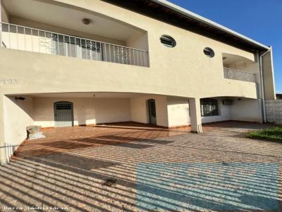 Casa para Venda, em Adamantina, bairro Centro