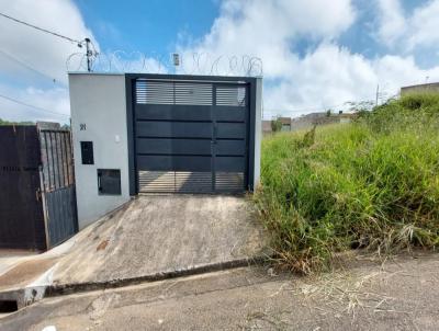 Casa para Venda, em Alfenas, bairro Jardim Olmpia, 2 dormitrios, 1 banheiro, 1 sute, 2 vagas