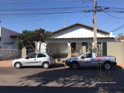 Casa para Venda, em Assis, bairro Vila Xavier, 3 dormitrios, 1 banheiro, 2 vagas