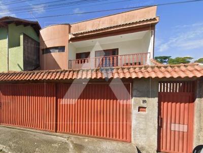 Casa para Venda, em Poos de Caldas, bairro Jardim Itamaraty I, 3 dormitrios, 1 banheiro, 2 vagas