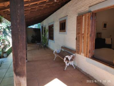 Casa para Venda, em Ourinhos, bairro Vila Soares, 2 dormitrios, 2 banheiros, 1 sute, 1 vaga