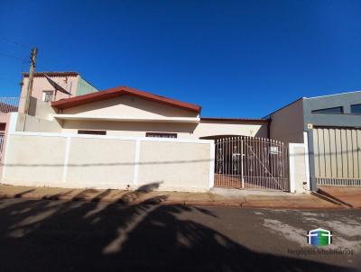 Casa para Venda, em Chavantes, bairro Centro, 2 dormitrios, 2 banheiros, 1 vaga