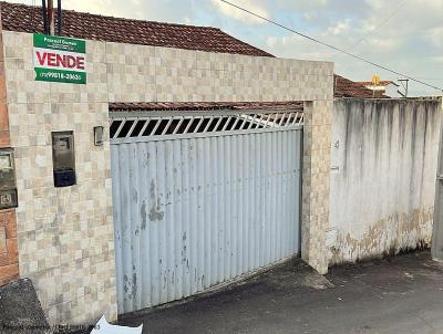 Casa para Venda, em Itamaraju, bairro BNH, 2 dormitórios, 1 banheiro, 1 vaga