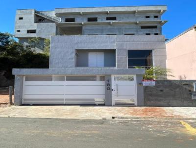 Casa para Venda, em Pedra Bela, bairro Centro, 3 dormitrios, 3 banheiros, 1 sute, 2 vagas