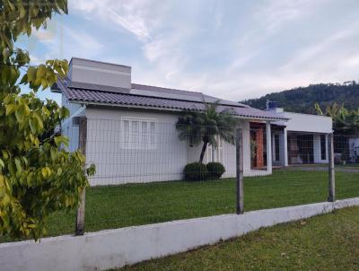 Casa para Venda, em Sapiranga, bairro Centenário, 2 dormitórios, 2 banheiros, 2 vagas