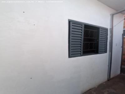 Casa para Locao, em Tatu, bairro Vila Santa Adelia