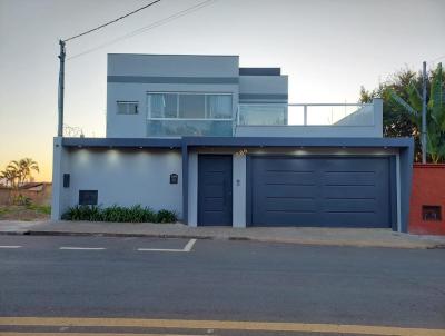 Casa para Venda, em Alfenas, bairro Jardim Aeroporto, 3 dormitrios, 2 banheiros, 3 sutes, 2 vagas