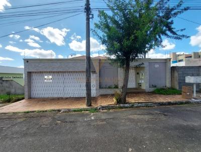 Casa para Venda, em Alfenas, bairro Colinas Parque, 7 dormitrios, 3 banheiros, 1 sute, 4 vagas