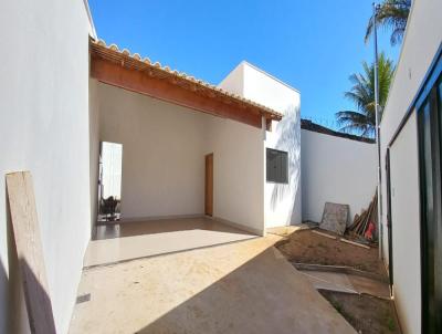 Casa para Venda, em Uberlndia, bairro Nova Uberlndia, 3 dormitrios, 1 banheiro, 1 sute, 4 vagas