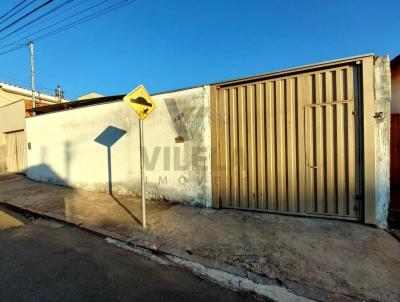 Casa para Venda, em Alfenas, bairro Aparecida, 3 dormitrios, 2 banheiros, 10 vagas