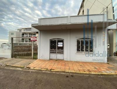 Casa para Venda, em Frederico Westphalen, bairro Santo Incio, 3 dormitrios, 1 banheiro, 2 vagas