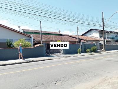 Imveis na Praia para Venda, em Joinville, bairro AVENTUREIRO, 3 dormitrios, 2 banheiros, 4 vagas