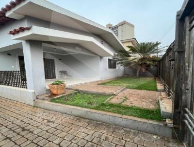 Casa para Venda, em Rio Verde, bairro Setor Central, 3 dormitrios, 2 banheiros, 2 sutes, 7 vagas