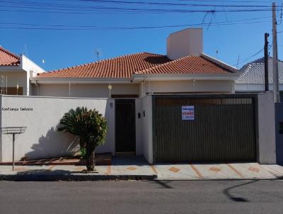 Casas 3 e 4 Quartos para Venda, em Promissão, bairro Jardim Taquaral, 4 dormitórios, 4 banheiros, 1 suíte, 4 vagas