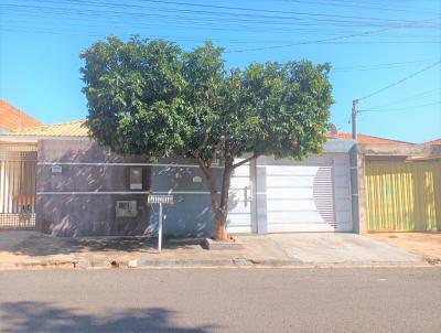 Casa para Venda, em Presidente Prudente, bairro Parque Imperial, 2 dormitrios, 2 banheiros, 2 vagas