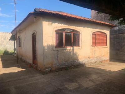Casa para Venda, em Ourinhos, bairro JARDIM SANTOS DUMMONT, 2 dormitrios, 1 banheiro, 1 sute