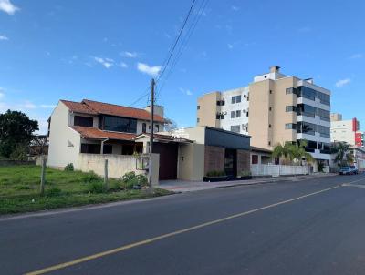 Casa para Locao, em Sombrio, bairro Centro, 2 dormitrios, 1 banheiro